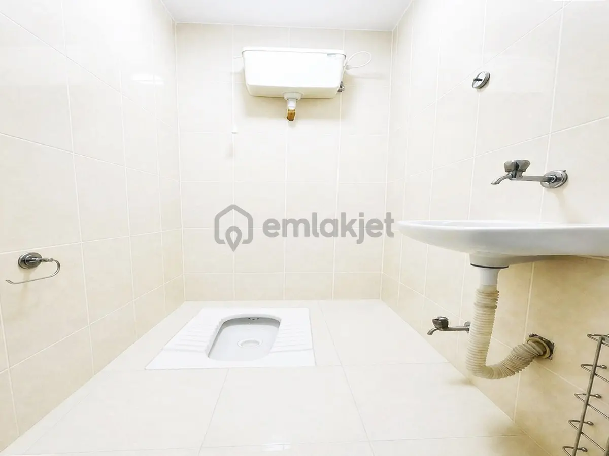 Nes Yapı'dan Metrobüse 2dk 2+1 Fiyatına 3+1 Ara Kat Satılık Daire!! - 30
