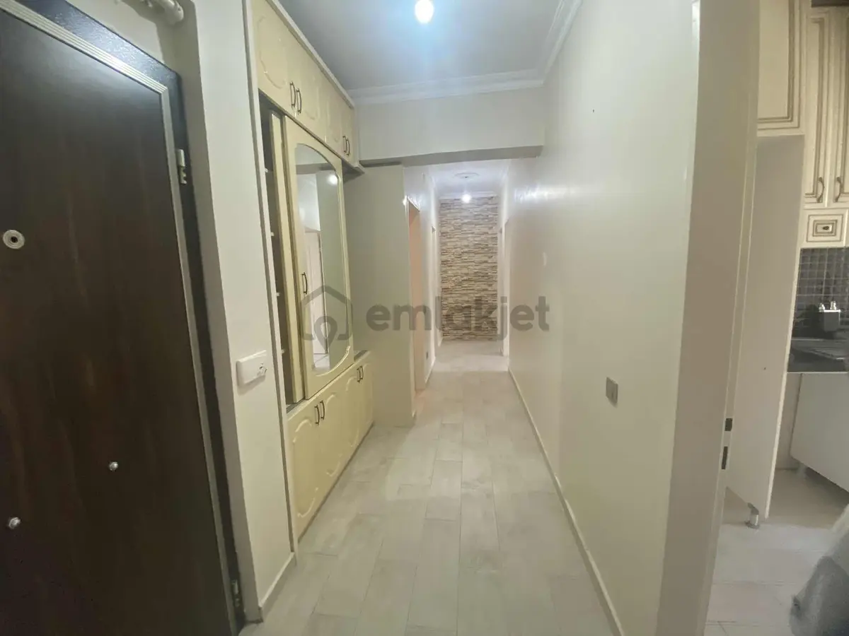 Çınar Evlerinde Asansörlü Binada 1.kat Kiralık Daire - 16
