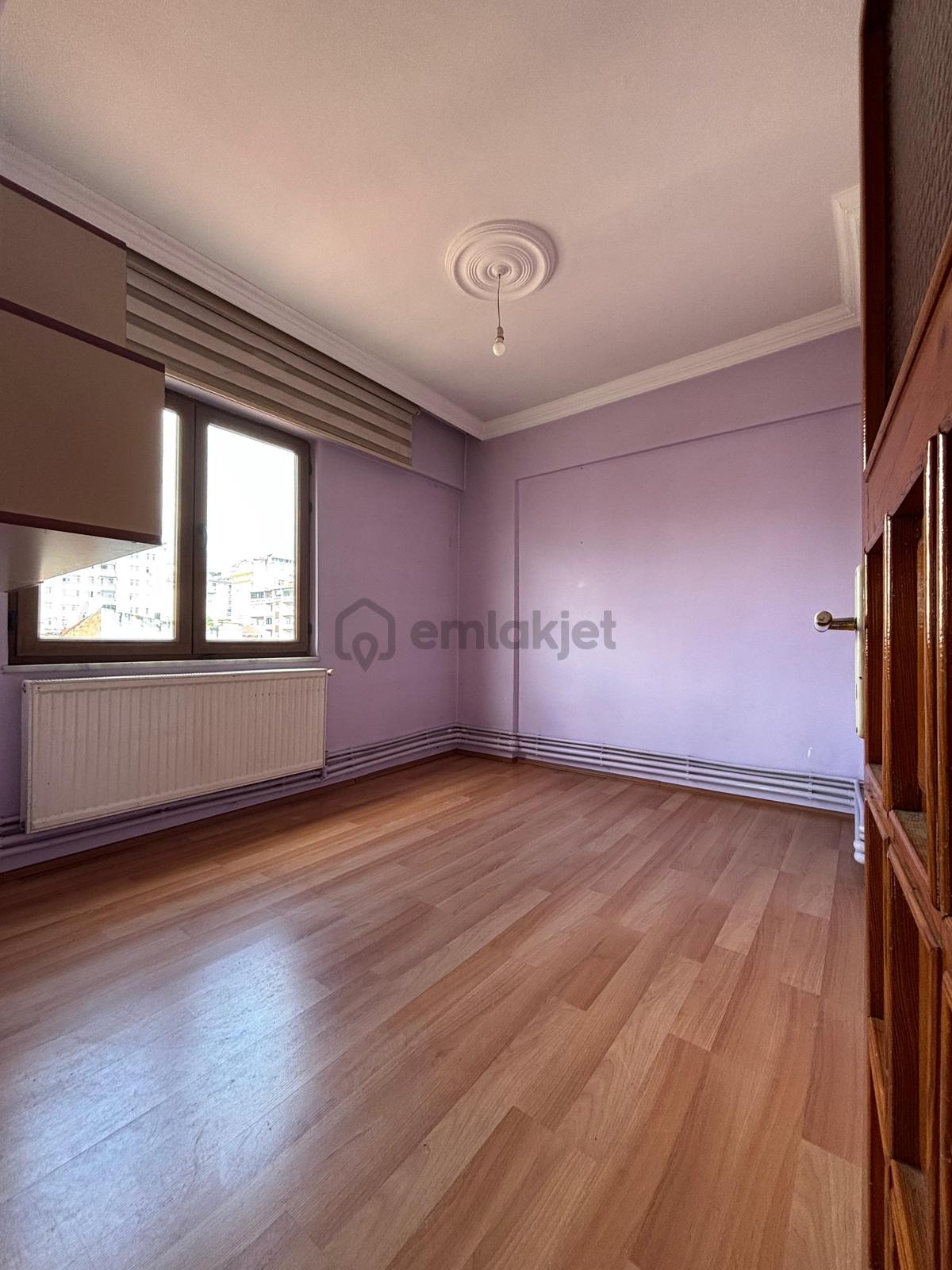 Hisar'dan Merkezi Konumda Kiralık 4+1 Daire 140 M2 - 11