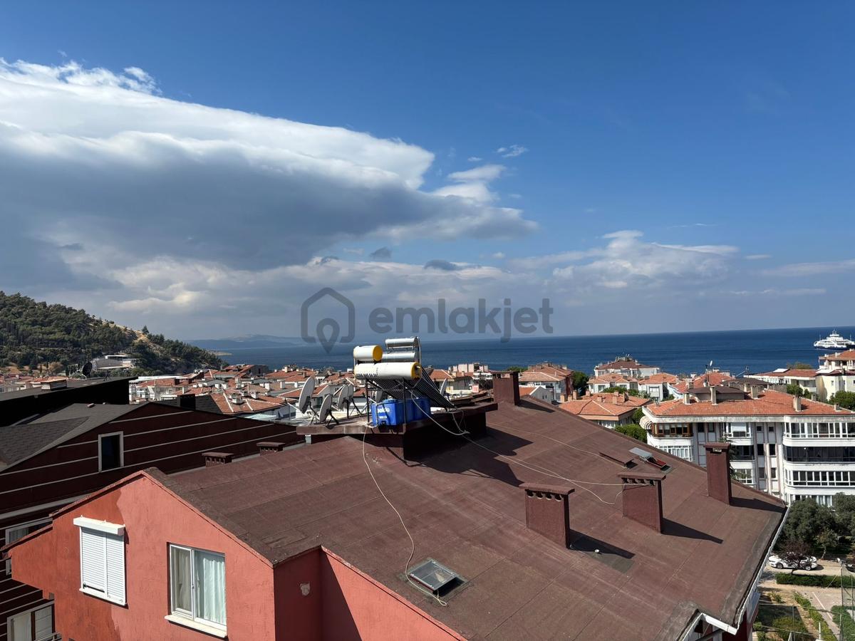 Uzun Mustafa Dan Erdek Kanavada Deniz Manzaralı Satılık Tripleks - 33