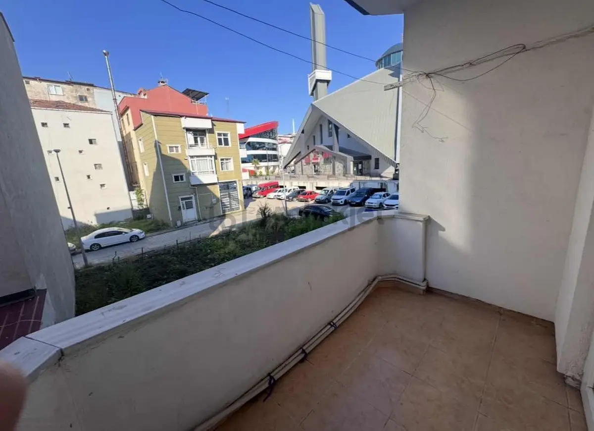 Canik Belediyesi'nin Karşısında Satılık 3+1 Daire - 9