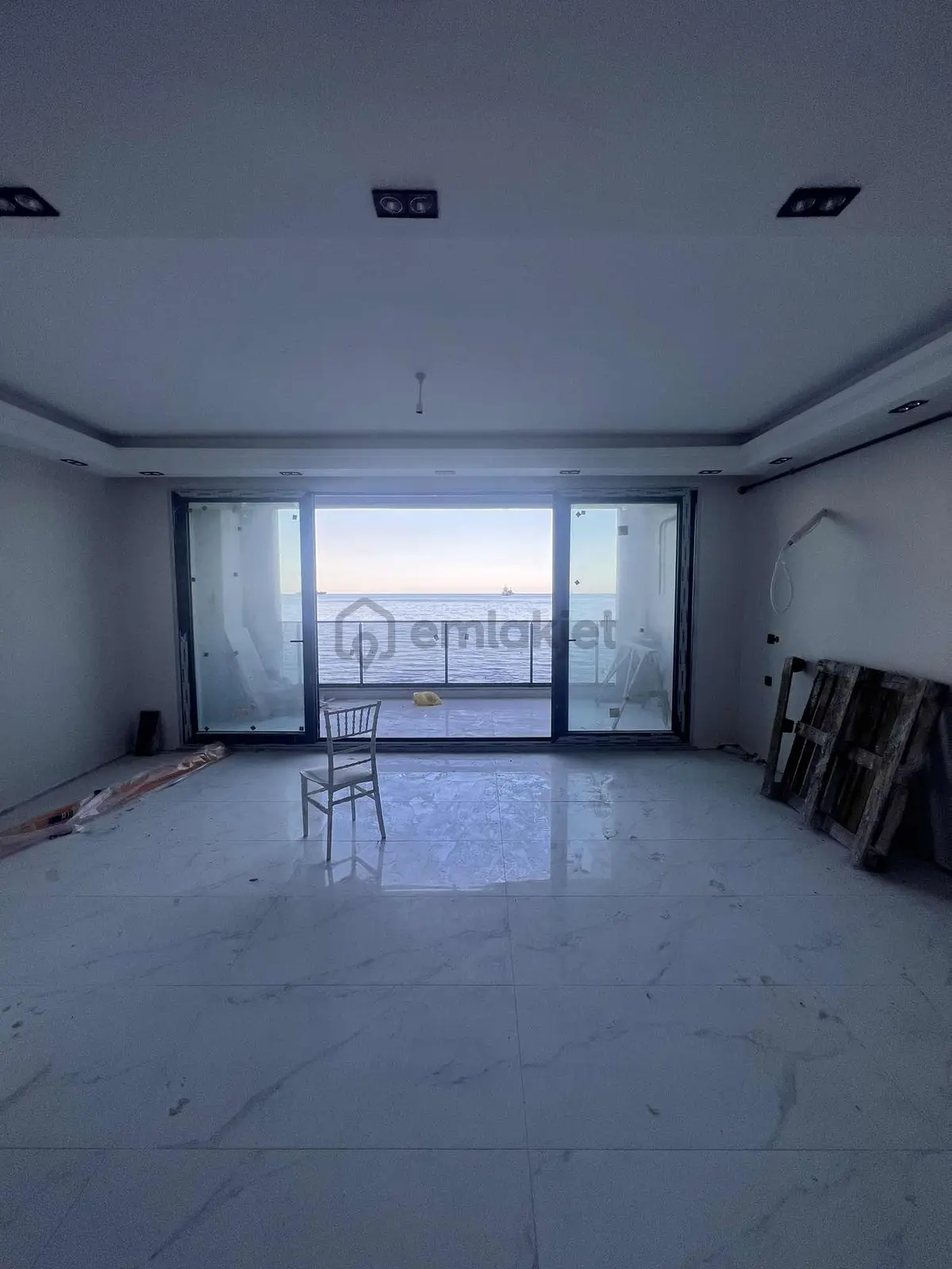 Enyapı İnşaattan Denize Sıfır 5+1 300 M2 Satılık Vılla - 15
