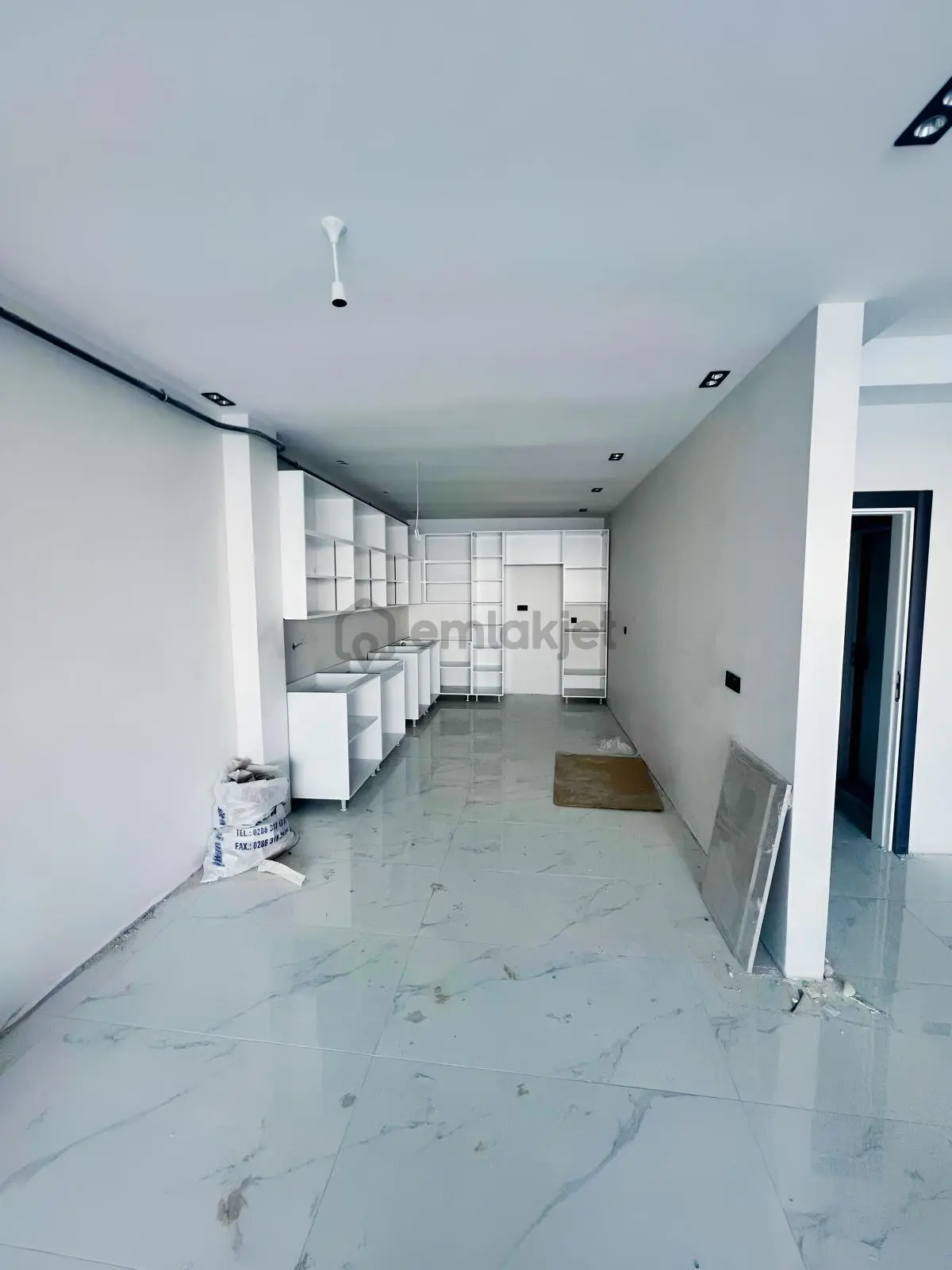 Denize Sıfır 5+1 Net 300 M2 Saray Yavrusu - 9