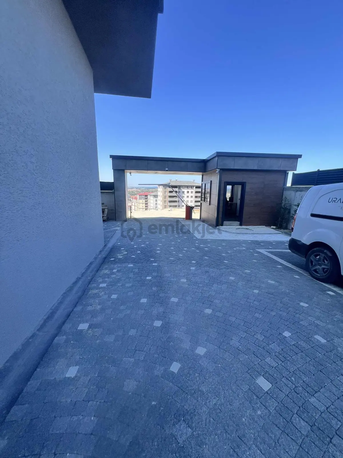 Enyapı İnşaattan Tepe Bölgesinde 1+1 Kiralık Daire - 15