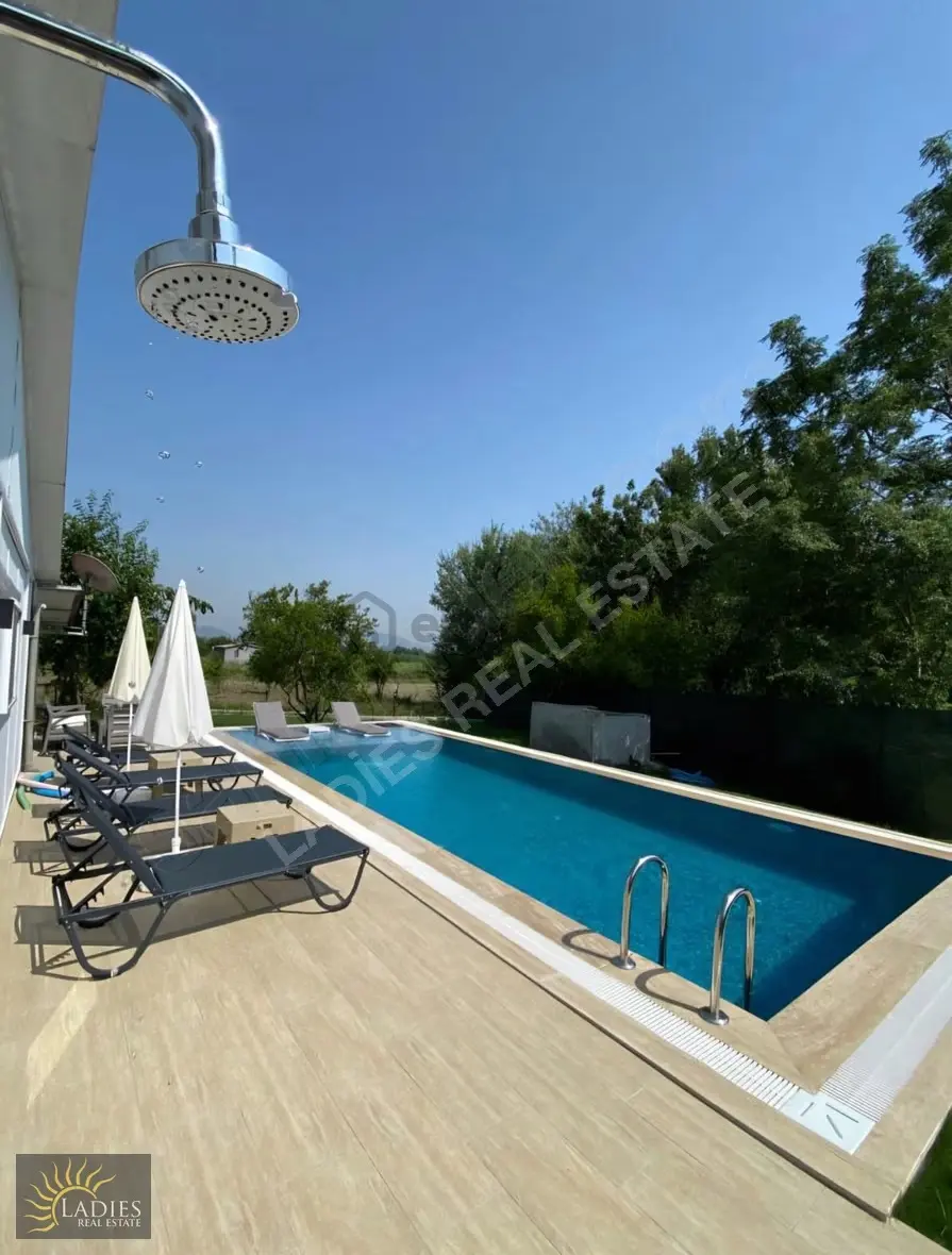 Ortaca Güzelyurt'ta 3+1 Havuzlu Villa - 9