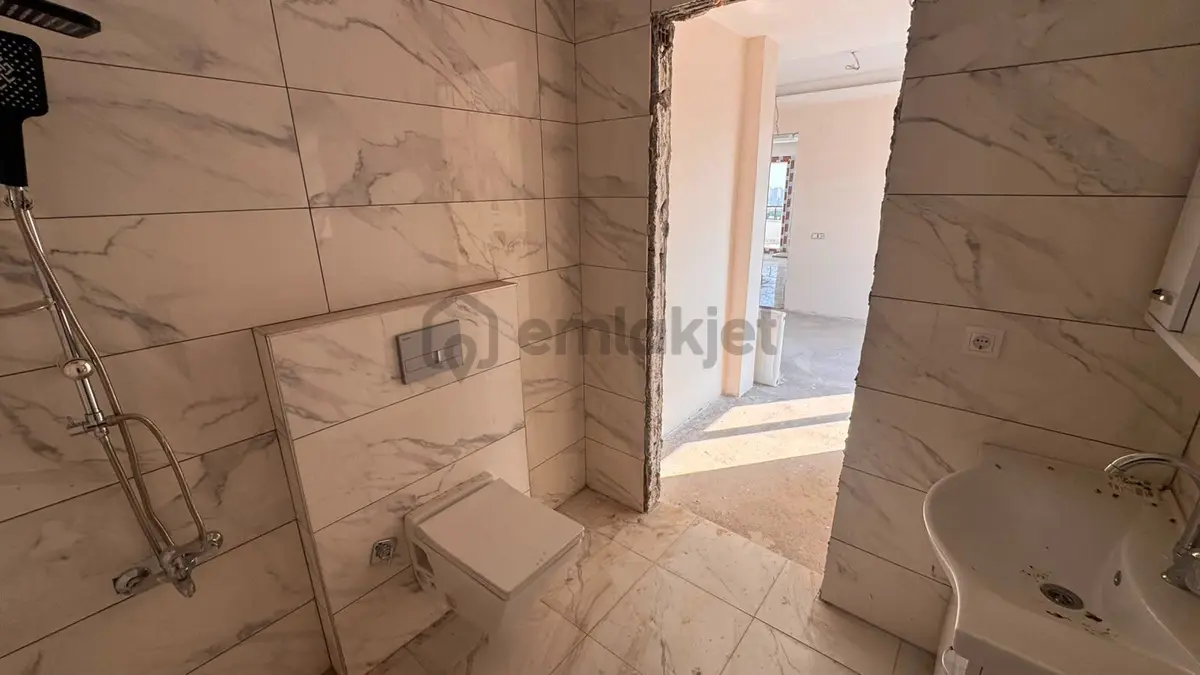 Mersin Mezitlide Deniz Manzaralı Satılık 3+1 Daire - 30