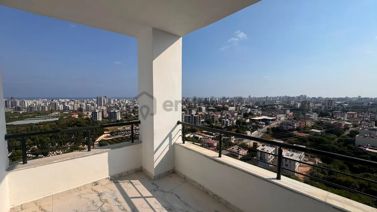 Mersin Mezitlide Deniz Manzaralı Satılık 3+1 Daire - 8