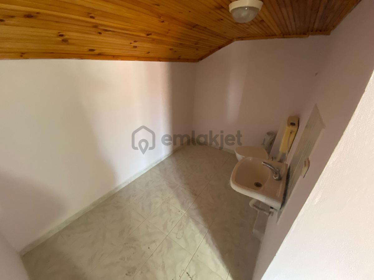 Karasu Yalı Mahallesi Satılık 5+1 Geniş Teraslı Villa - 8