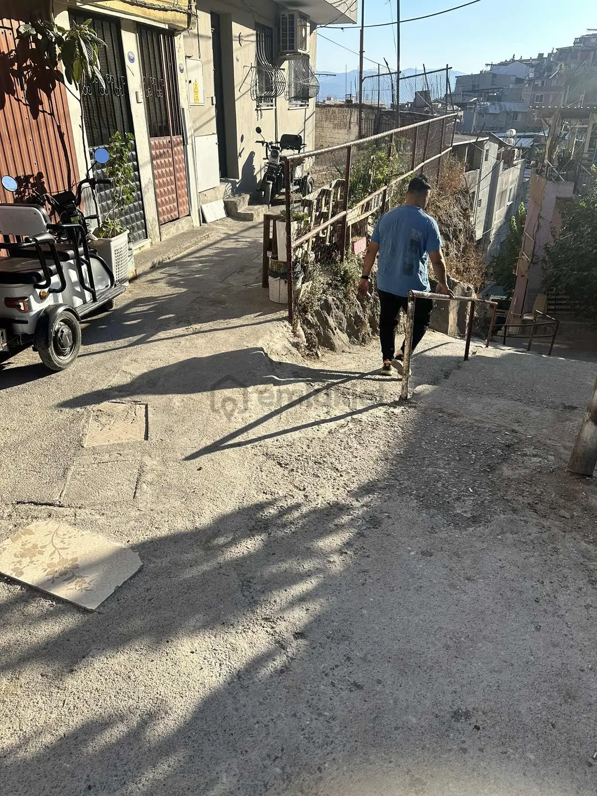 Bayraklı Çicek Mah Müstakil Satılık 1+1 Daire - 4