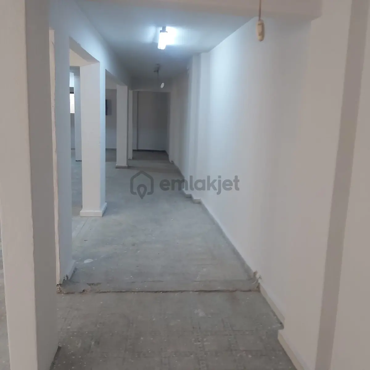 Mahmutbey'de Kiralık 210 M² Geniş Atölye - 5