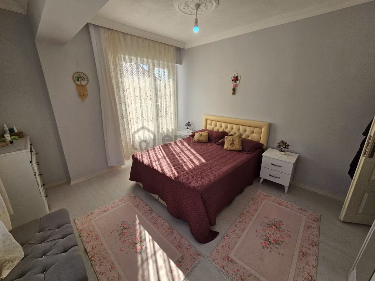 Deniz'den 3+1 Merkezi Konumda,ebeveyn Banyolu,denize Yakın Villa - 22