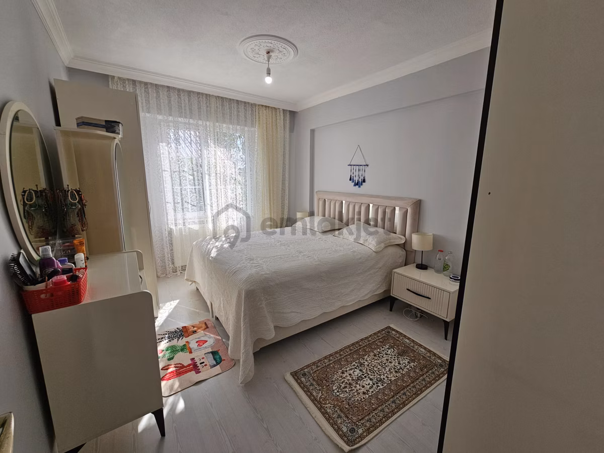 Deniz'den 3+1 Merkezi Konumda,ebeveyn Banyolu,denize Yakın Villa - 26