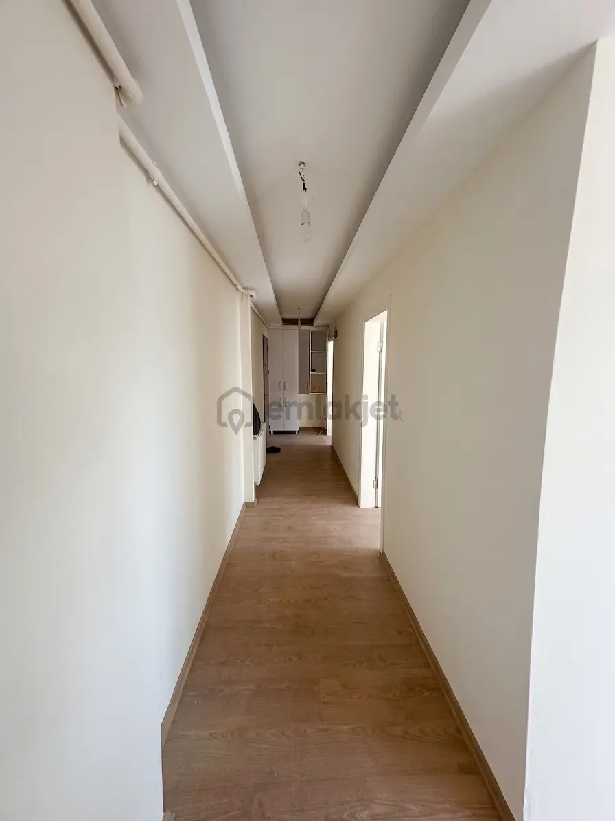 "re/max Advantage'dan Odunluk'ta, Kiralık 2+1 Geniş Daire" - 13