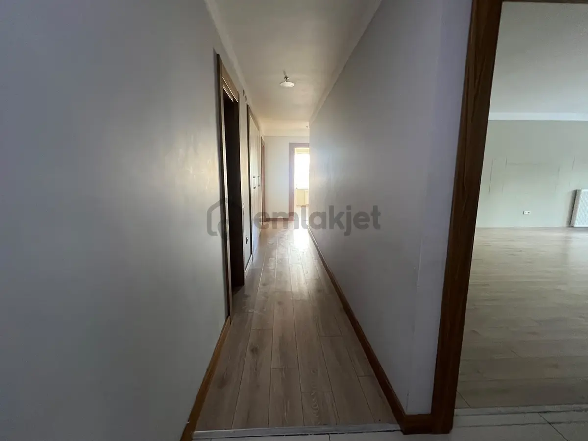 Bağlıca Open Sky Sitesinde Kiralık 3+1 Daire - 24