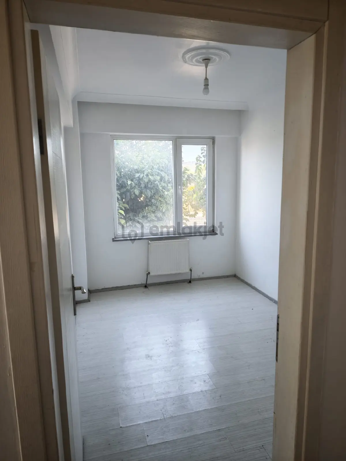 Biga Çiçeklidede Kiralık 1+1 - 4