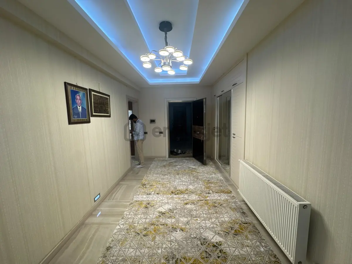 World İlkevim'den Osmanlı Sitesinde Köşe Cephe Lüks Daire - 13