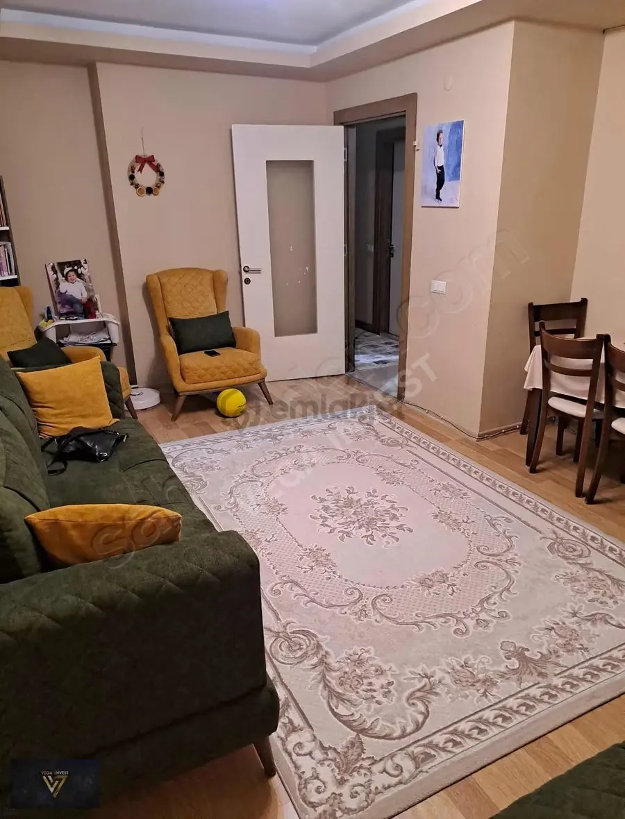 Mollayusuf Mahallesinde Cadde Üstü Satılık 2+1 - 4