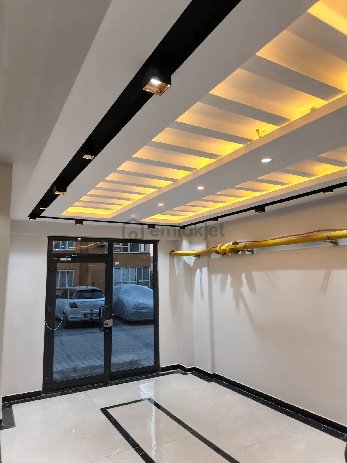 Sahibinden Sıfır Eşyalı 2+0 Sıfır Daire - 3