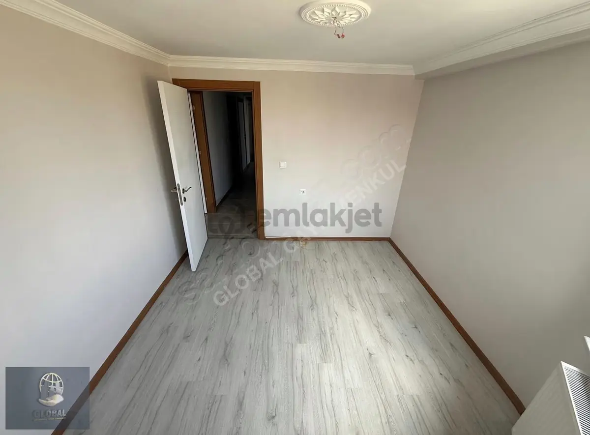 Çorlu Hatip Mah.cadde Üzeri4yıllık Kiralık 3+1 Daire - 7