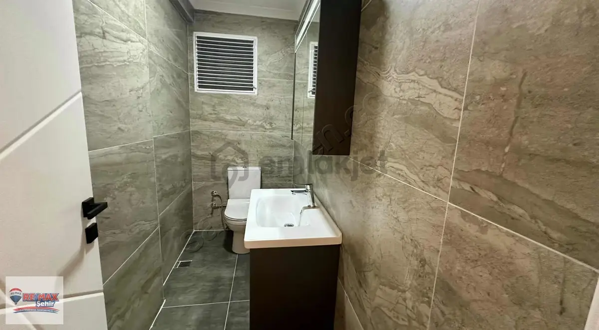 Kazım Karabekir Mah. Kiralık Bahçeli Daire - 11