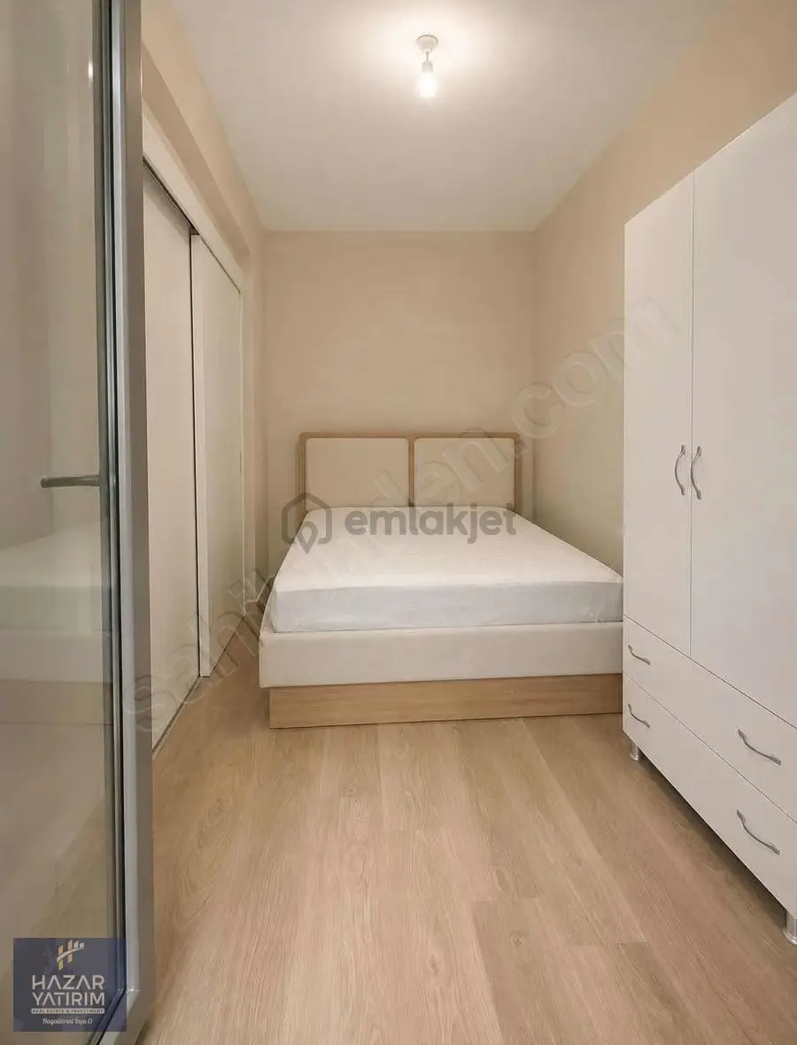 Sur Cadde'de |balkonlu| 1+1 Satılık - 9