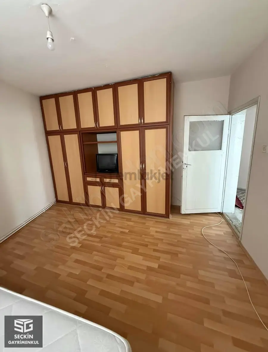 Merkezi Konumda Dubleks Eşyalı 3+1 Daire - 12