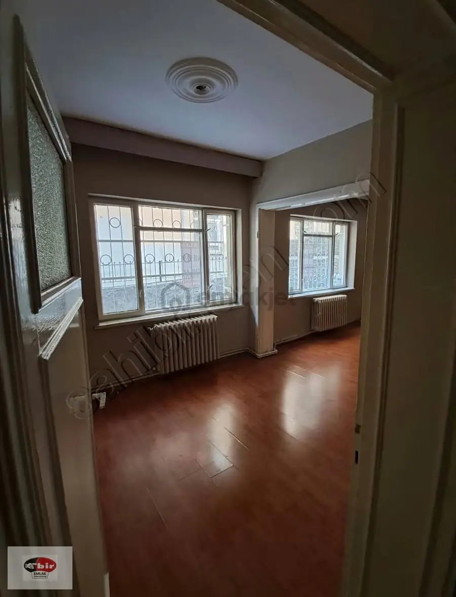Esat Bülbülderesi Caddesi 2+1 Kiralık Daire - 11