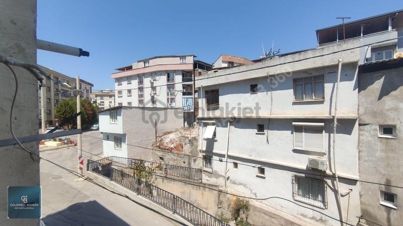 Karabağlar Bozyaka Mah. Kiralık 2+1 Daire - 27