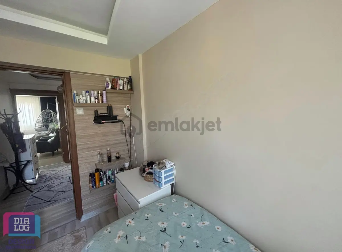 Karabağlar Yurdoğlu'nda Satılık Bakımlı 3+1 Daire - 10