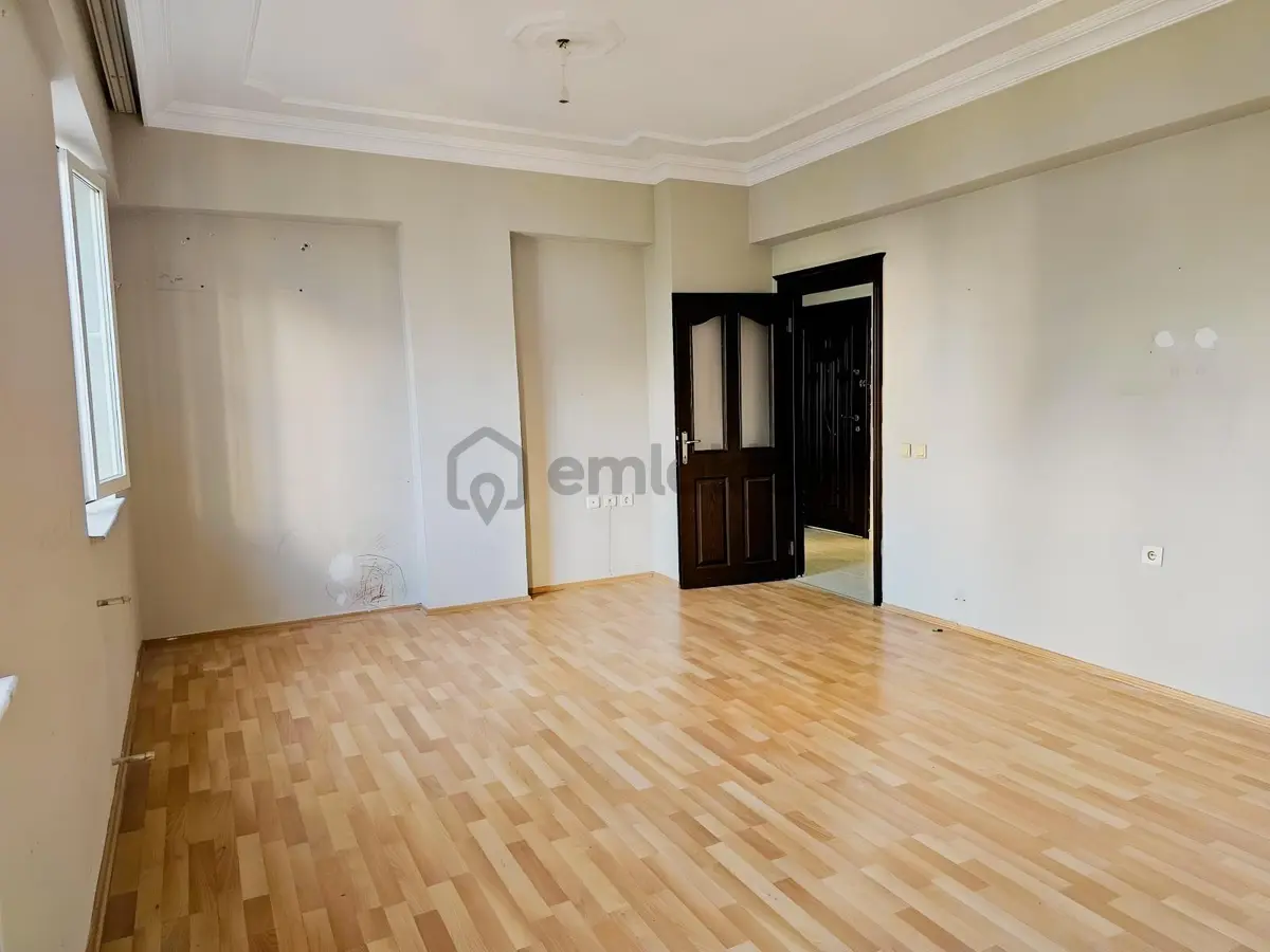 Dutlubahçe Mah.kiralık 3+1 Geniş Daire - 29