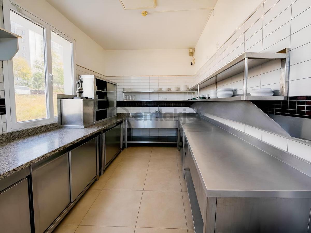 Ulukentte Alkol & Canlı Müzik Ruhsatlı 680 M² Devren Restoran - 23