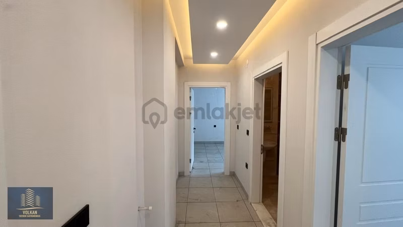 Akçaabat Satıtaş'da Full Deniz Manzaralı 2 Katlı Müstakil Ev - 19