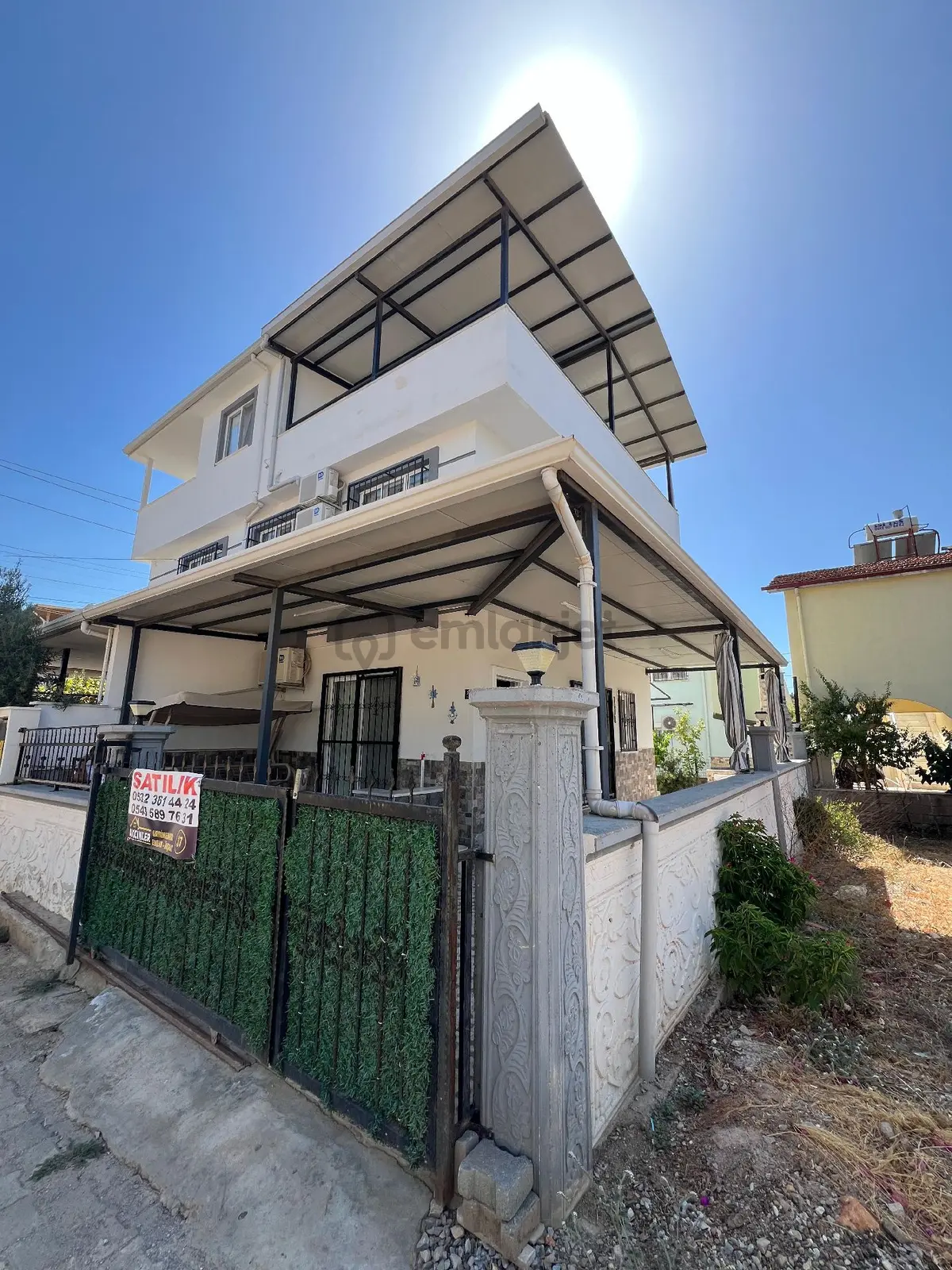 Didim Uslu Sitesinde 2+1 Bitişik Nizam Dubleks Full Eşyalı