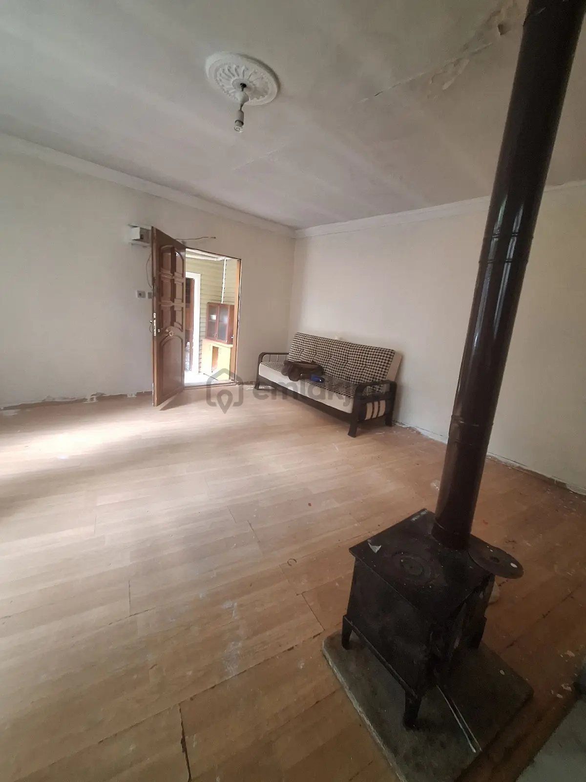 Sarıyer Kozdere'de Ptt Evlerinde Kiralık Daire