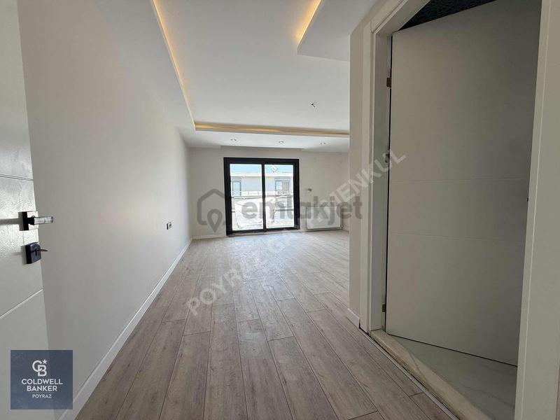Coldwell Banker Poyrazdan Mithatpaşada Satılık Lüks 4+1 Villa - 25