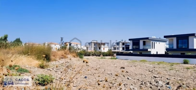 Kuşadası Güzelçamlı Villa İmarlı Arsa - 4