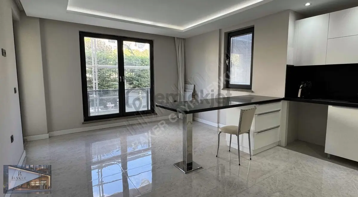 Baker'den Akpınar'da Villa Konseptli Kiralık Daire - 22