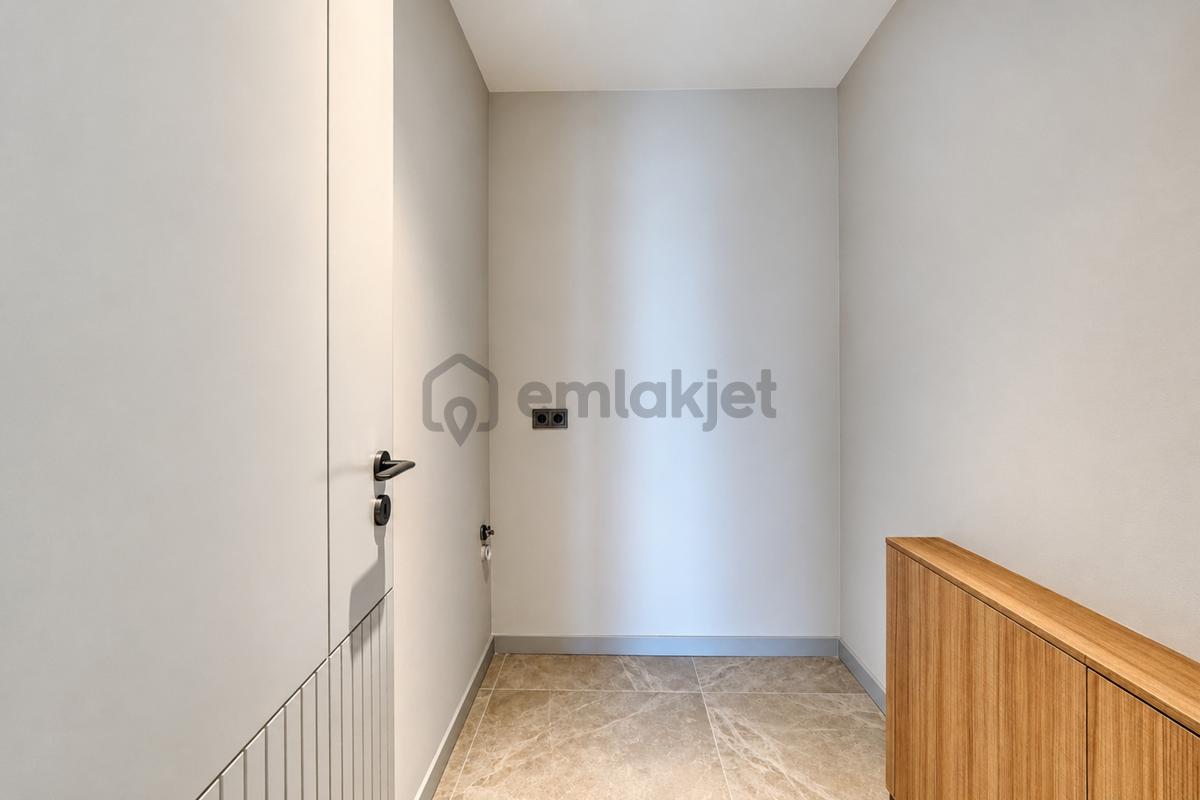 Neva Yalı Da Full Deniz Manzaralı Ebeveyn Banyolu 2+1 Daire - 6