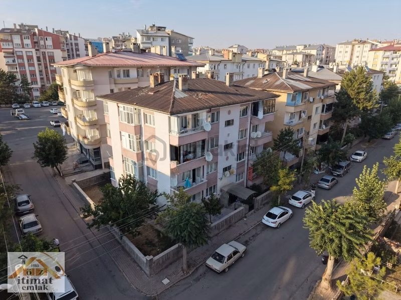 Mimarsinan'da Satılık Fırsat Daire: 3+1, 110m², Cam Balkonlu