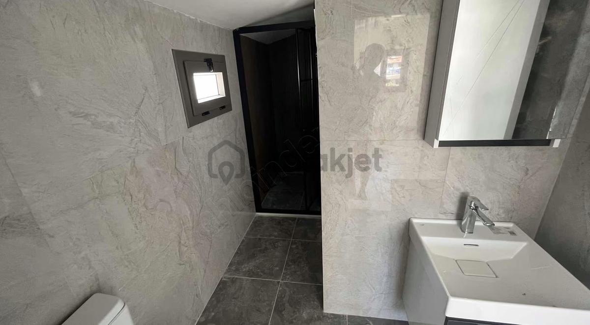 Özderede Köşe Geniş Bahçeli Villa (teklife Açık) - 14
