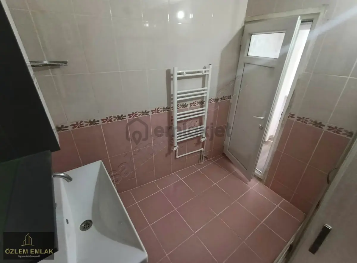 Özlem Den Paşabayır Mahallesinde 3+1 Tadilatlı Kiralık Arakat - 17