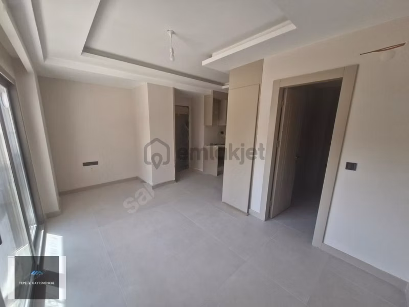 Urla Toptepede Şık Ve Ferah 1+1 Daire - 17