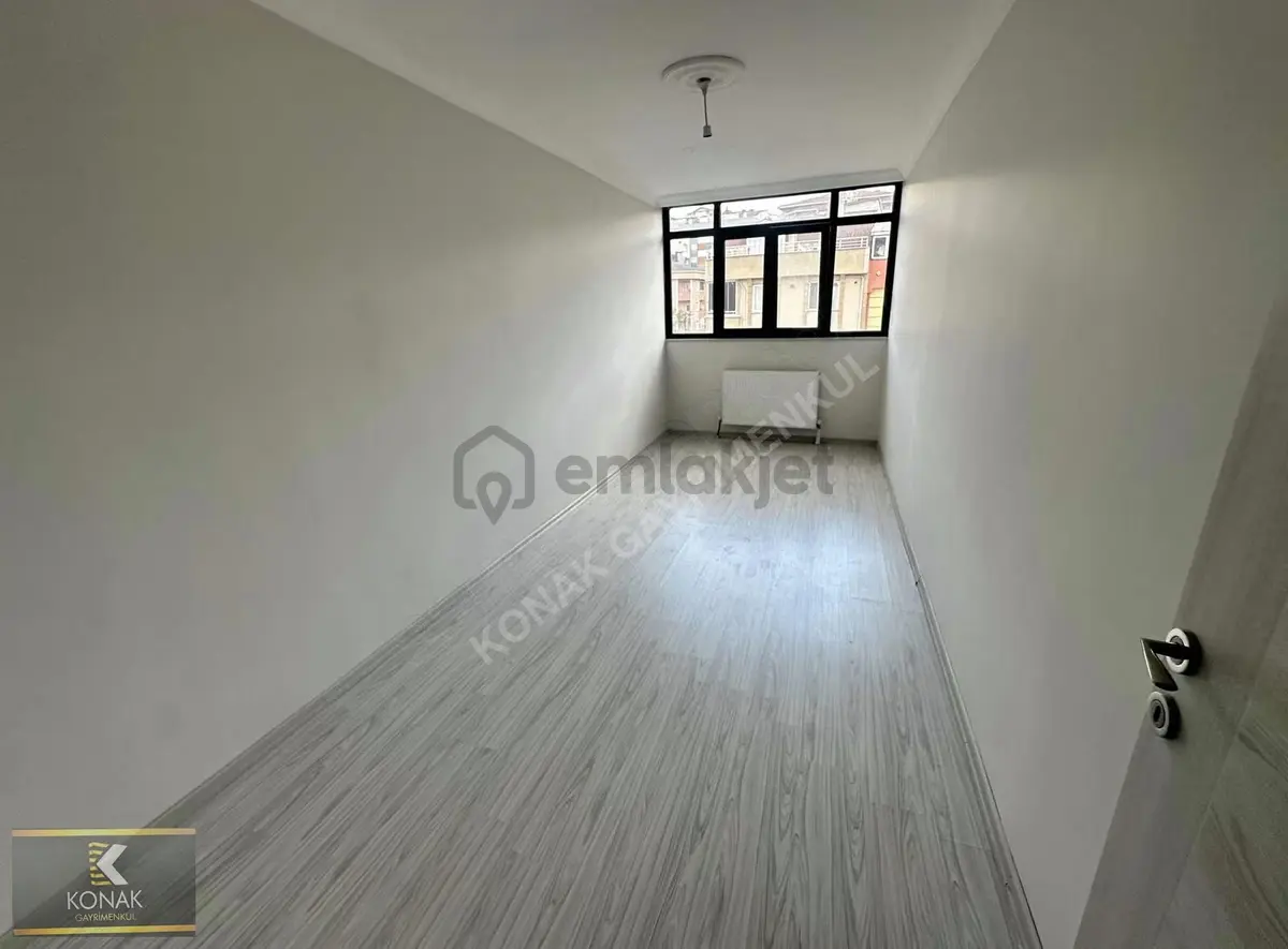 Çayırova Kent Meydanı Karşısı 4+1 Ara Kat - 16