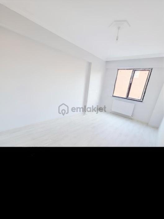 Tuşba Emlaktan Satılık İskanlı Ara Kat Sıfır 3+1 Daire - 13