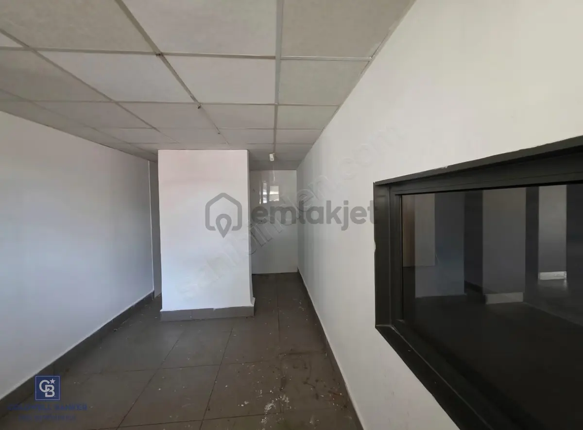 İstiklal Mahallesinde Kiralık 396 M2 Ticari - 9