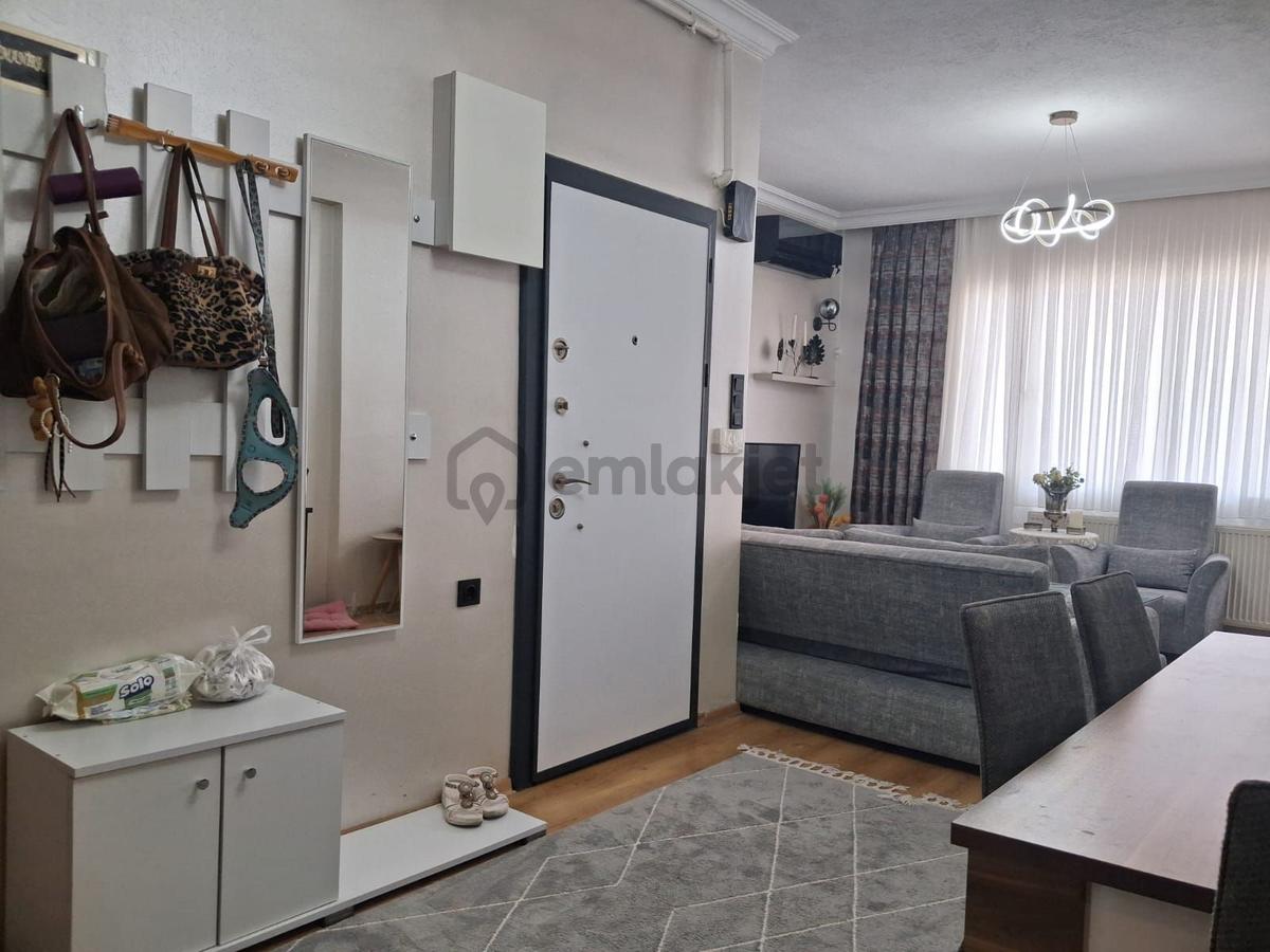 Güzelyalı'da Sahile Yakın Bakımlı 3+1 Satılık Daire - 31