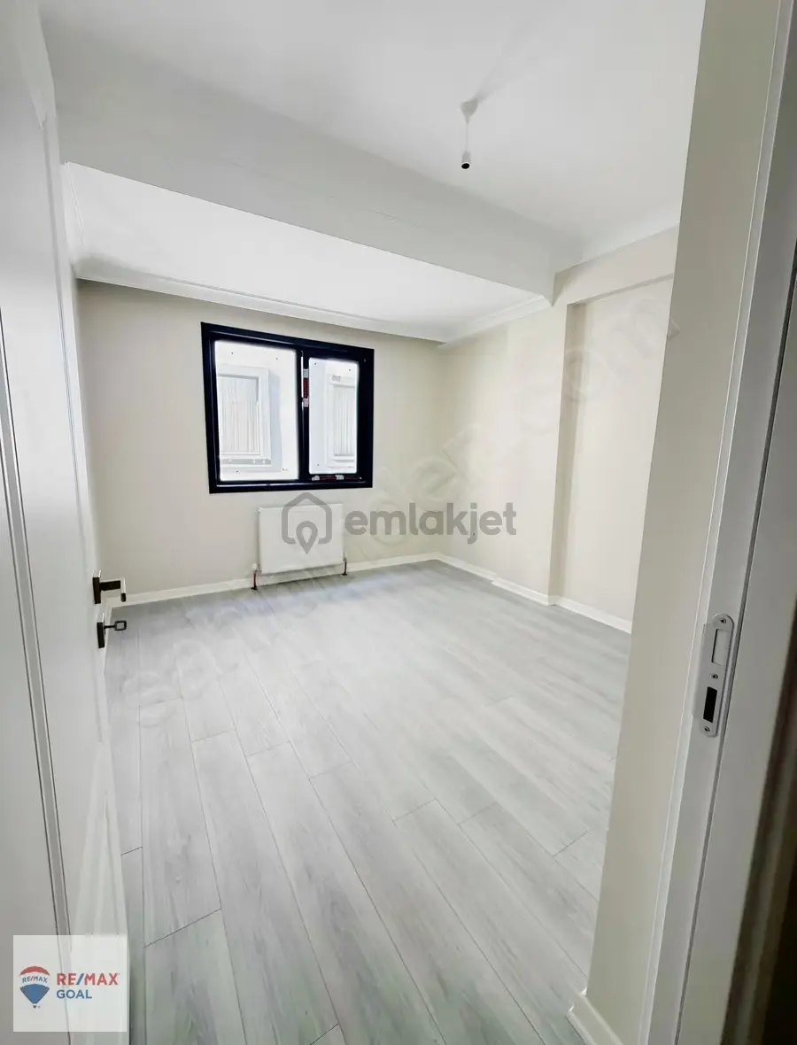Yeni Binada Hiç Oturulmamış Kiralık 2+1 Daire - 11