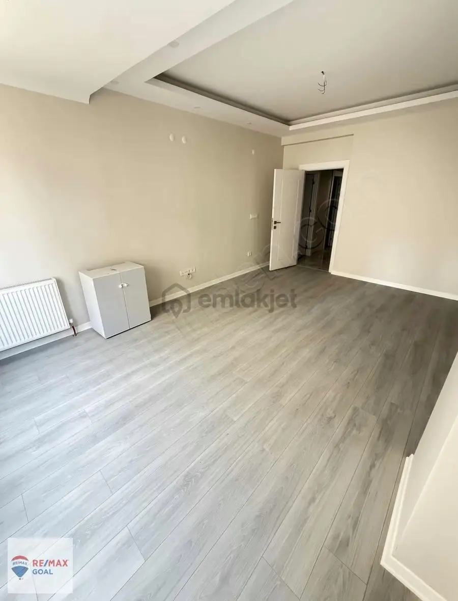 Yeni Binada Hiç Oturulmamış Kiralık 2+1 Daire - 9