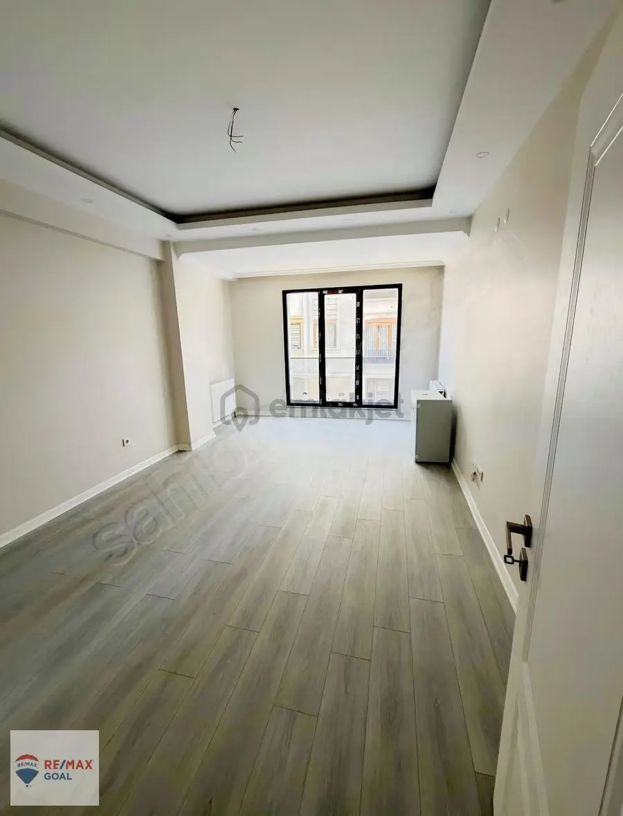 Yeni Binada Hiç Oturulmamış Kiralık 2+1 Daire - 6