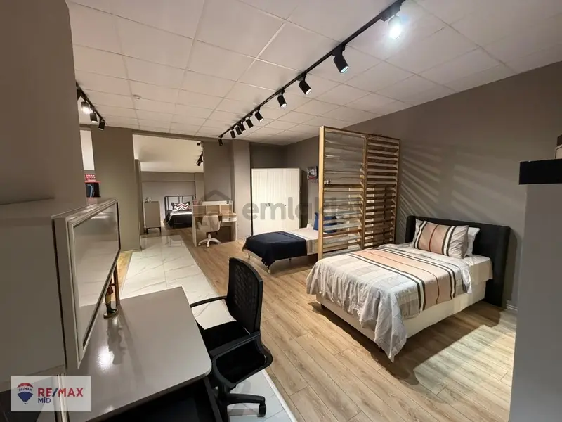 Remax Mıd Satılık 5 Katlı Plaza - 6